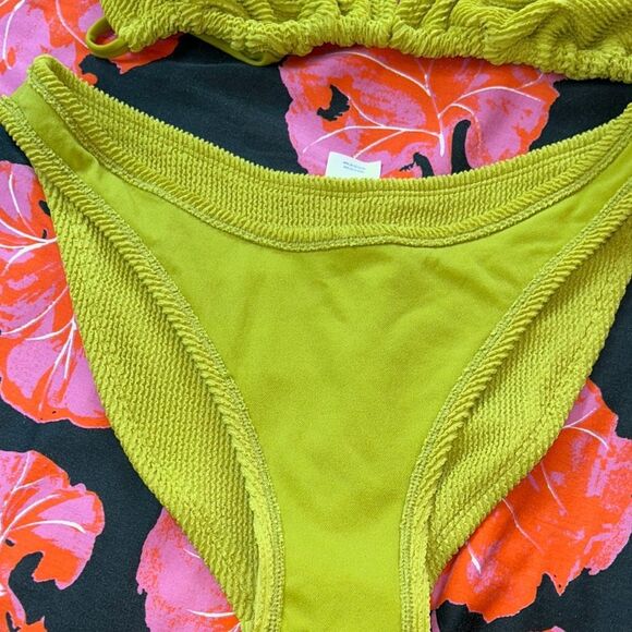 Wild Fable 70s groovy look👀 Lime 🍋‍🟩 Green Bikini👙Beach🏖️Time! Lined. Comfy! - Picture 15 of 17